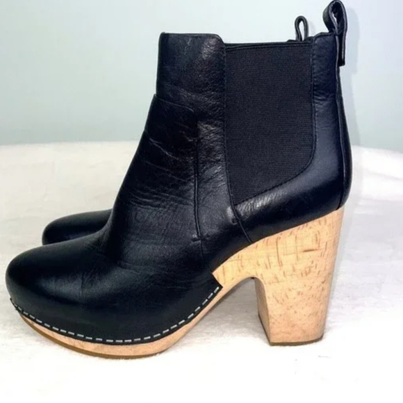 Veronica Beard Camila Clog Wooden Heel Chelsea Boot Black Leather Booties FLAWED - Picture 3 of 16